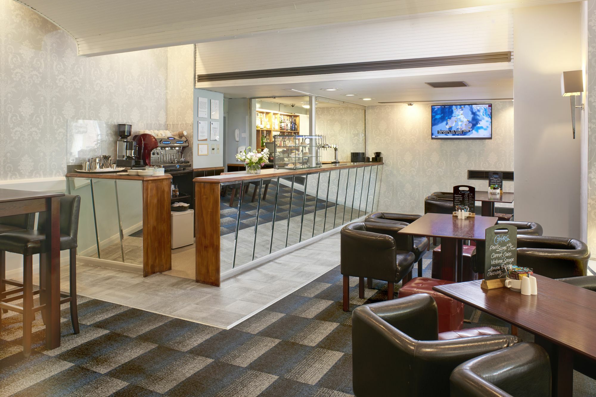 Hotel St 3*