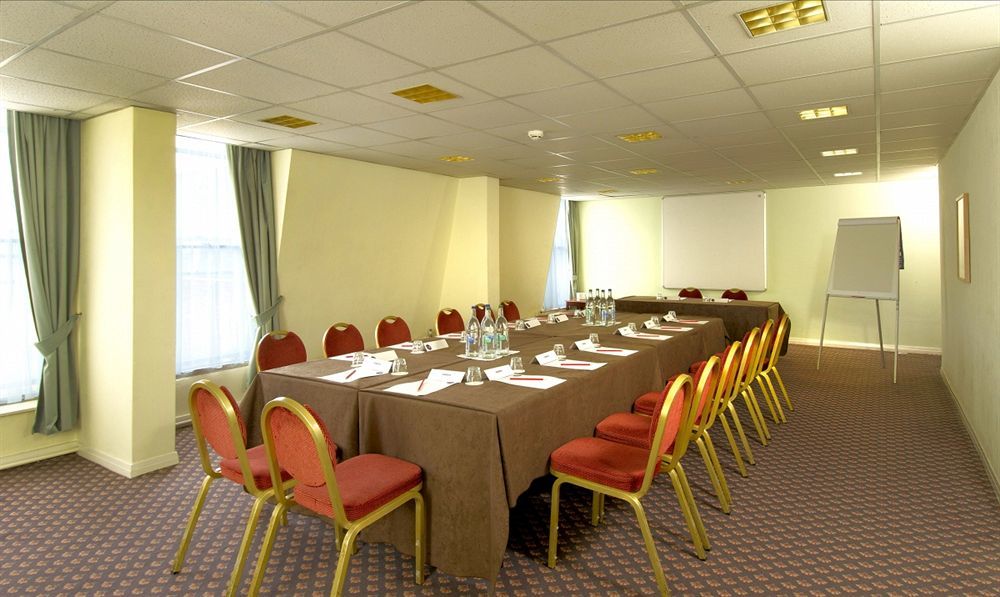 St Hotel Grimsby